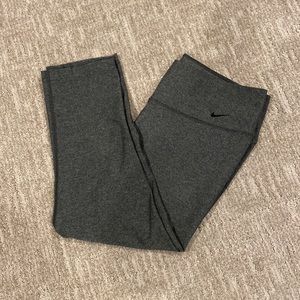 NIKE Legend 2.0 Women's Capri